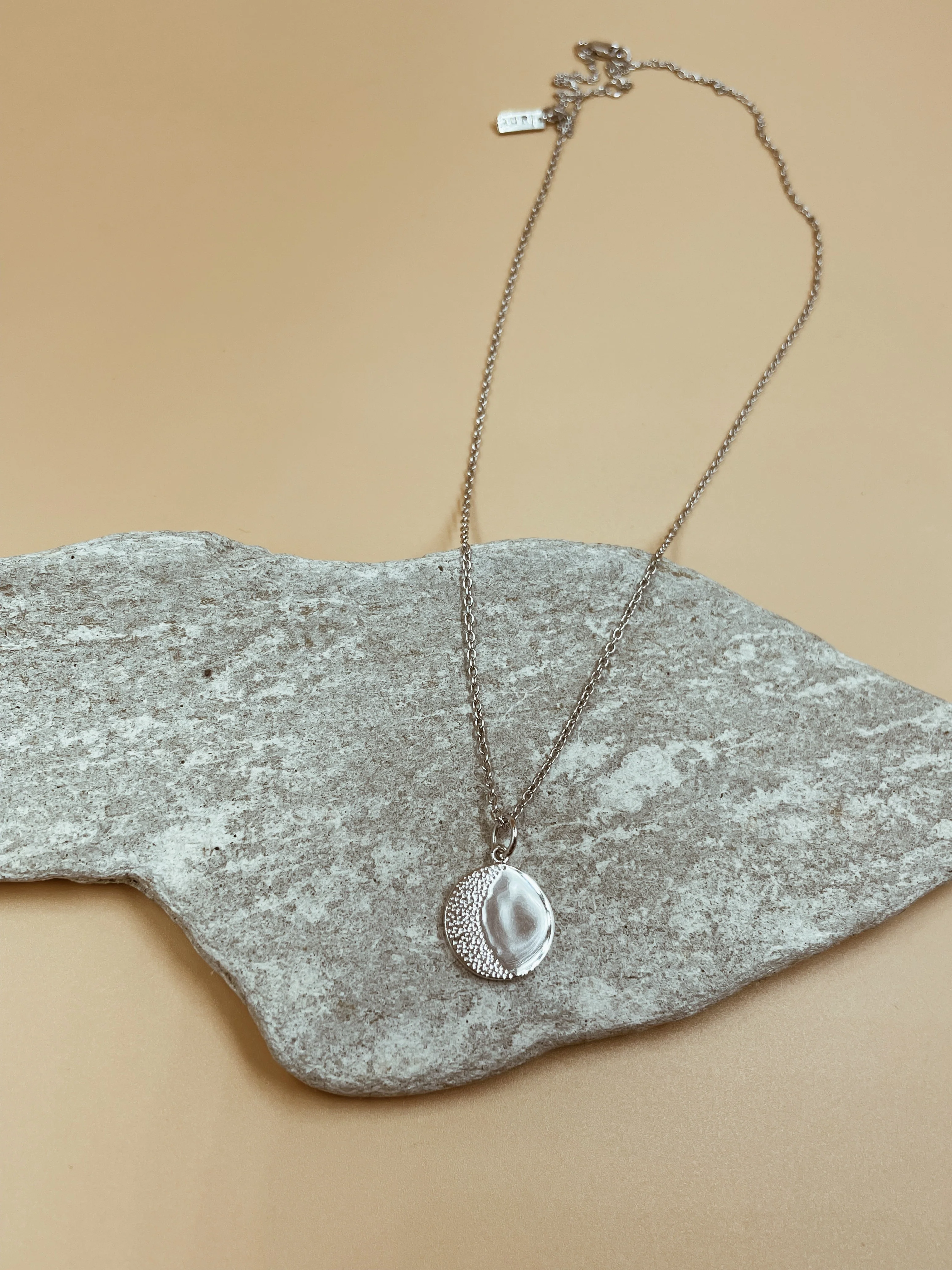products.gallery.thumbnail_alt